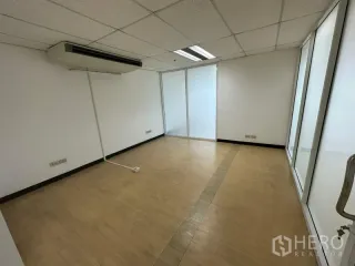 Аренда офис в Щаттхана, Бангкок