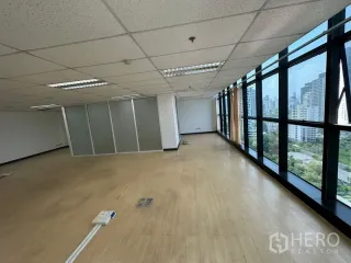 Аренда офис в Щаттхана, Бангкок