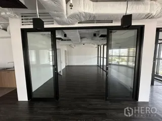 Аренда офис в Щаттхана, Бангкок