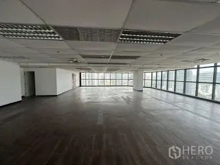 出租 办公室 在 Watthana, 曼谷