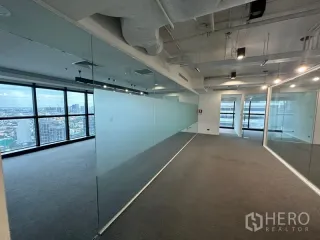 出租 办公室 在 Watthana, 曼谷