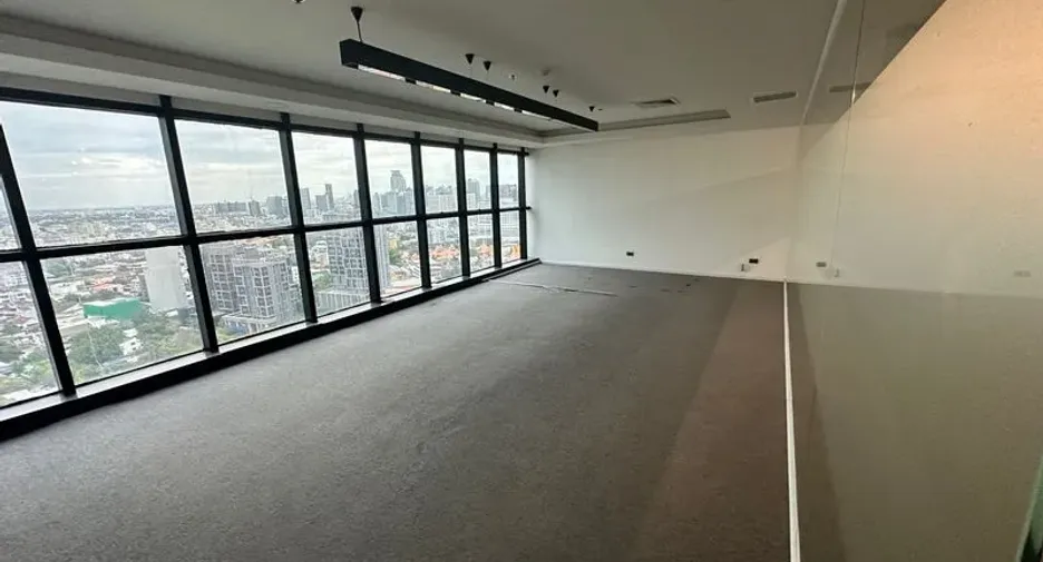 Oficina en alquiler en Watthana, Bangkok