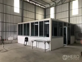 For rent warehouse in Wang Thonglang, Bangkok
