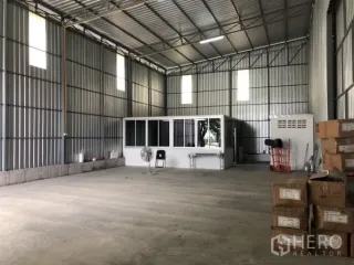 For rent warehouse in Wang Thonglang, Bangkok