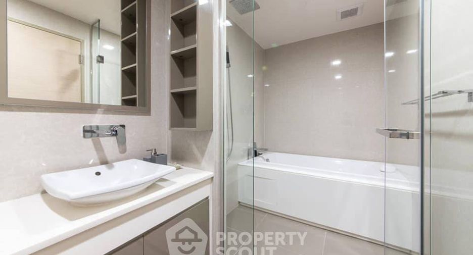 For rent 1 bed condo in Khlong Toei, Bangkok