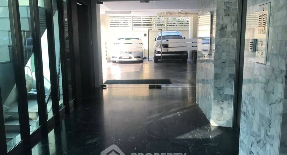 Condo en alquiler de 1 habitaciones en Watthana, Bangkok