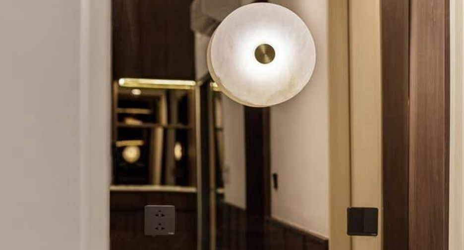 For rent 3 bedrooms condo in Khlong Toei, Bangkok
