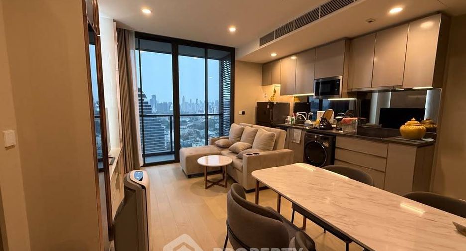 For rent 2 bedrooms condo in Ratchathewi, Bangkok