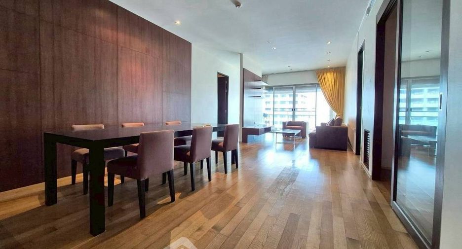 Condo en alquiler de 2 habitaciones en Khlong Toei, Bangkok