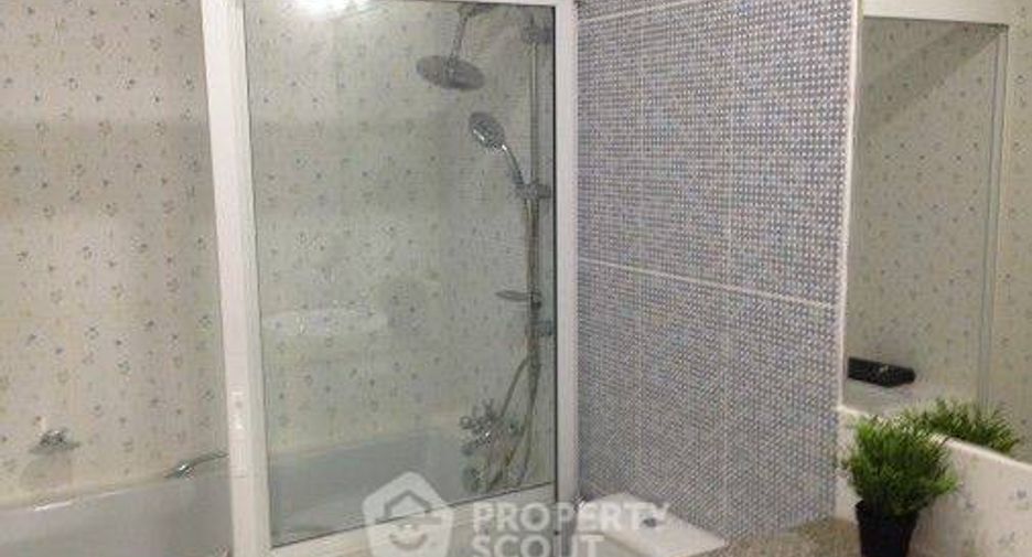 Аренда 3 спальни кондо в Кхлонг Тоеи, Бангкок