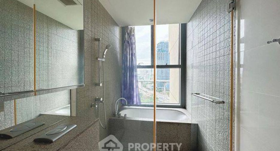 À vendre 1 chambre condo à Yan Nawa, Bangkok