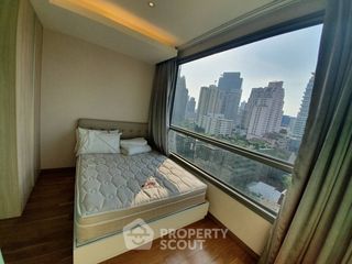 For sale 2 bedrooms condo in Watthana, Bangkok