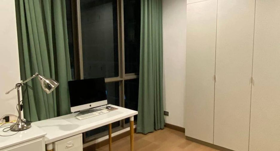 Продажа 2 спальни кондо в Щаттхана, Бангкок