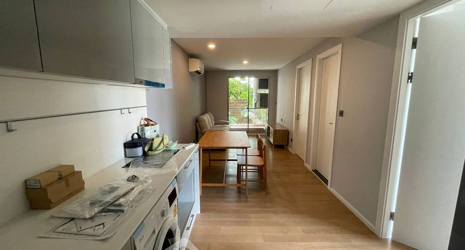 For rent and for sale 2 bedrooms condo in Phaya Thai, Bangkok