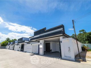 Аренда и продажа 3 спальни вилла в Банг Ламунг, Чонбури