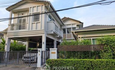 Casa en venta de 5 habitaciones en Bang Kapi, Bangkok