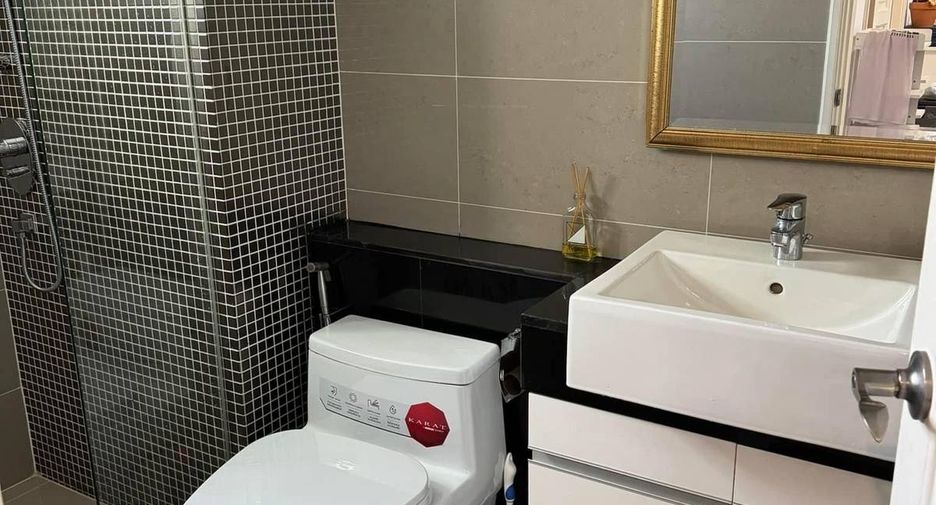 For rent そして for sale 1 Beds condo in Huai Khwang, Bangkok