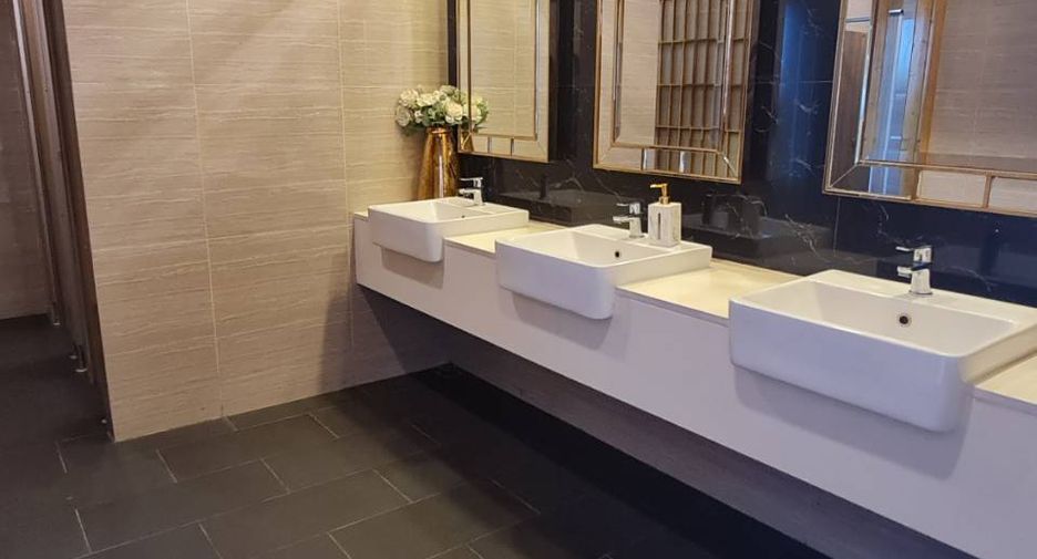 For sale 1 Beds condo in Si Racha, Chonburi