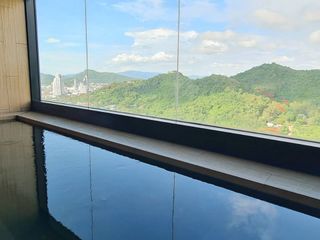 For sale 1 bed condo in Si Racha, Chonburi