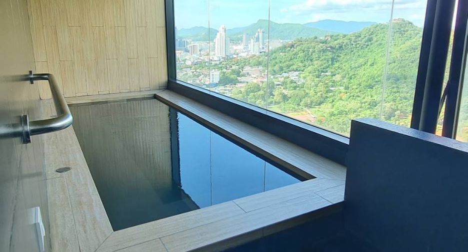 For sale 1 Beds condo in Si Racha, Chonburi
