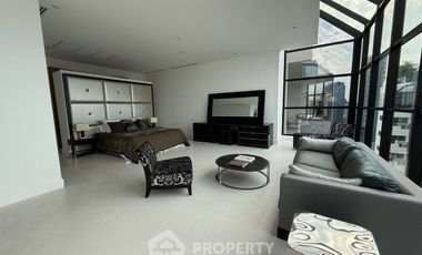 For sale 2 bedrooms condo in Sathon, Bangkok