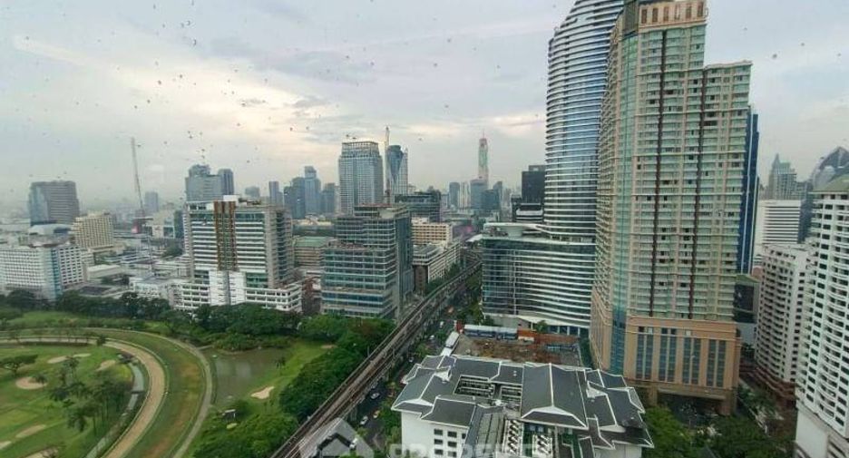Wohnung zur Miete und zum Kauf mit 4 Zimmer in Pathum Wan, Bangkok