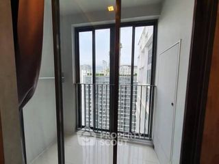 Condo en alquiler y en venta de 1 habitaciones en Phra Khanong, Bangkok
