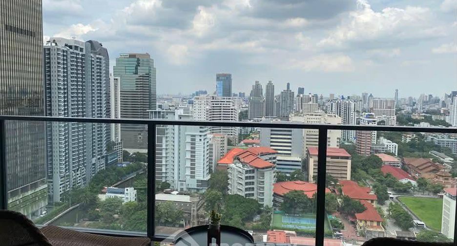À louer et à vendre 2 chambres condo à Watthana, Bangkok