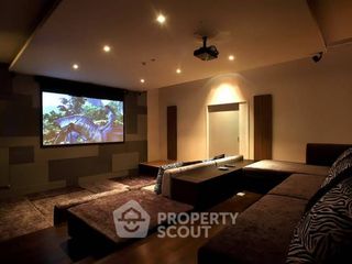 For sale 1 bed condo in Khlong San, Bangkok