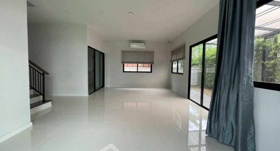 For sale 4 bedrooms condo in Sai Mai, Bangkok