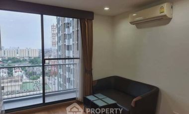 Condo en venta de 2 habitaciones en Phra Khanong, Bangkok