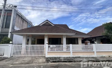 Haus zur Miete mit 3 Zimmer in Mueang Chiang Mai, Chiang Mai