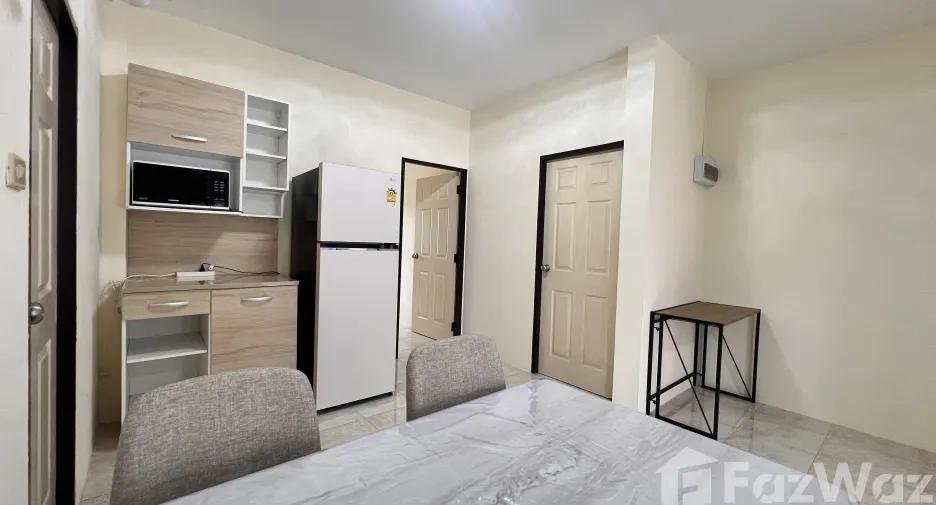 Haus zur Miete mit 3 Zimmer in Mueang Chiang Mai, Chiang Mai