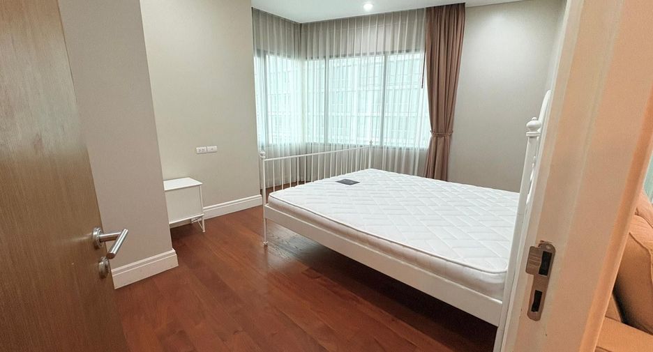 For rent そして for sale 2 ベッドルーム condo in Khlong Toei, Bangkok