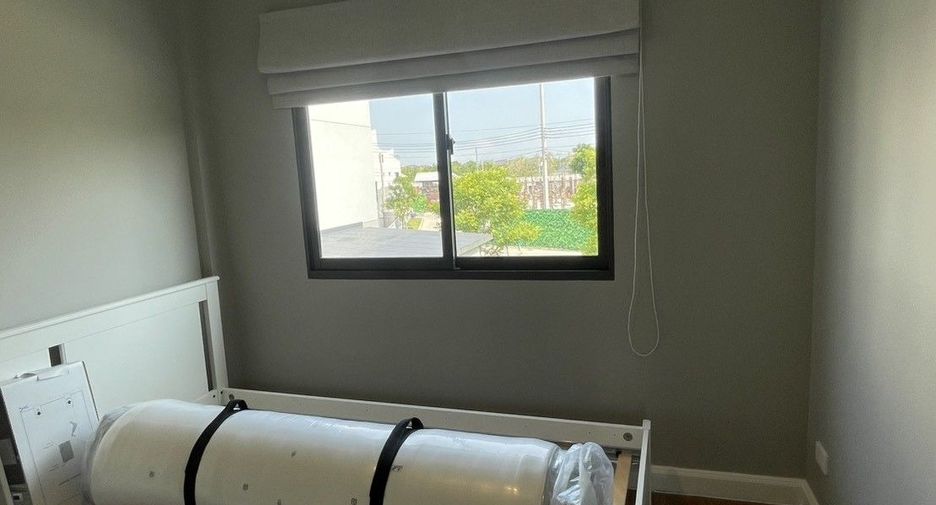 Reihenhaus zur Miete mit 3 Zimmer in Bang Phli, Samut Prakan