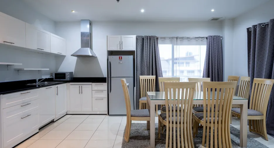 For sale 3 bedrooms apartment in Pratumnak, Pattaya