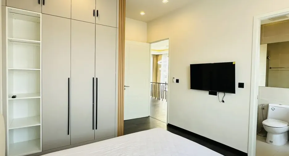 For sale and for rent 4 bedrooms villa in East Pattaya, Pattaya