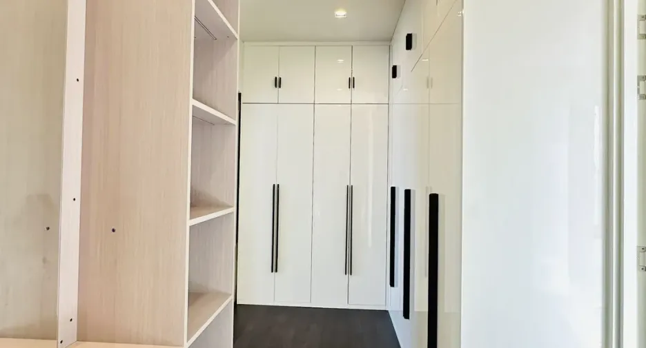 For sale and for rent 4 bedrooms villa in East Pattaya, Pattaya