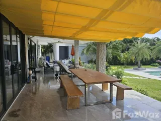 For sale 4 bedrooms villa in Mueang Phuket, Phuket