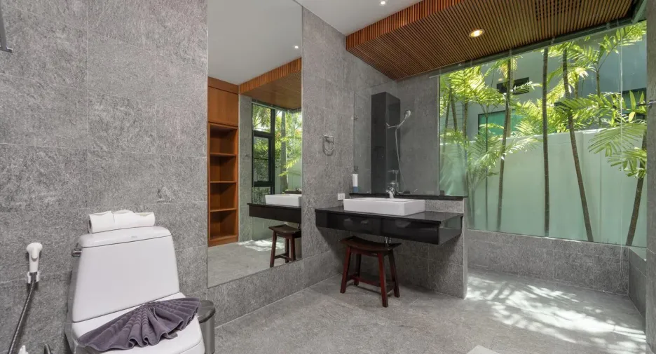 À louer 4 chambres villa à Mueang Phuket, Phuket