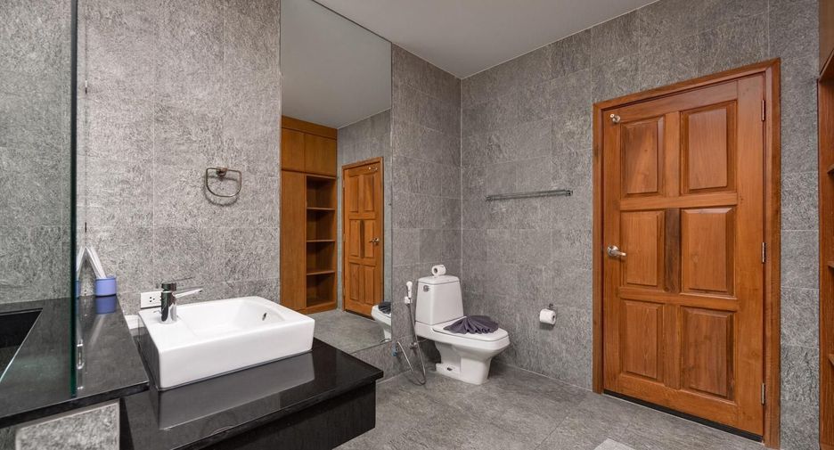 Villa zur Miete mit 4 Zimmer in Mueang Phuket, Phuket