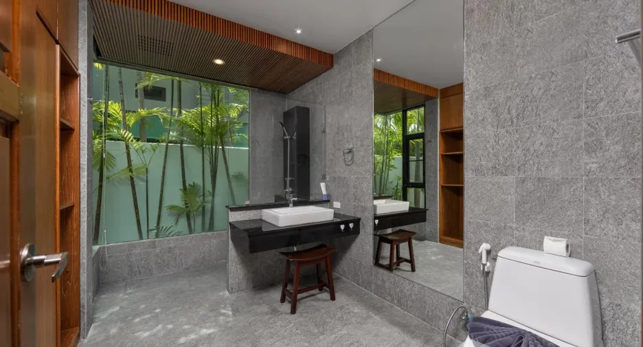 À louer 4 chambres villa à Mueang Phuket, Phuket