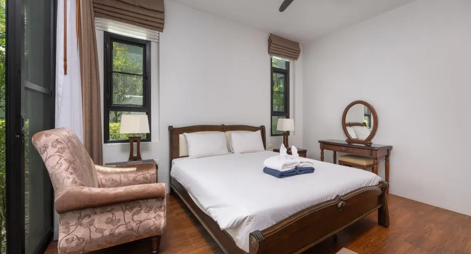 À louer 4 chambres villa à Mueang Phuket, Phuket