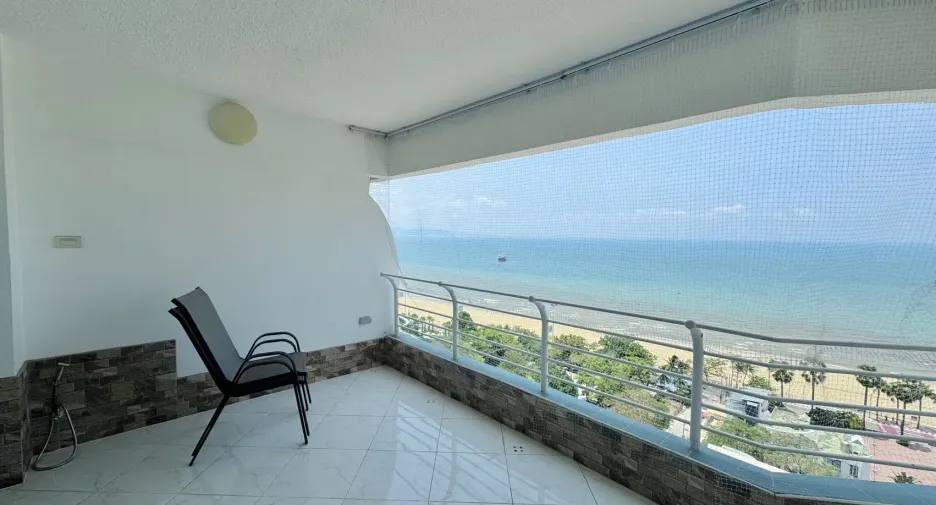 Wohnung zum Kauf mit Studio in Jomtien, Pattaya