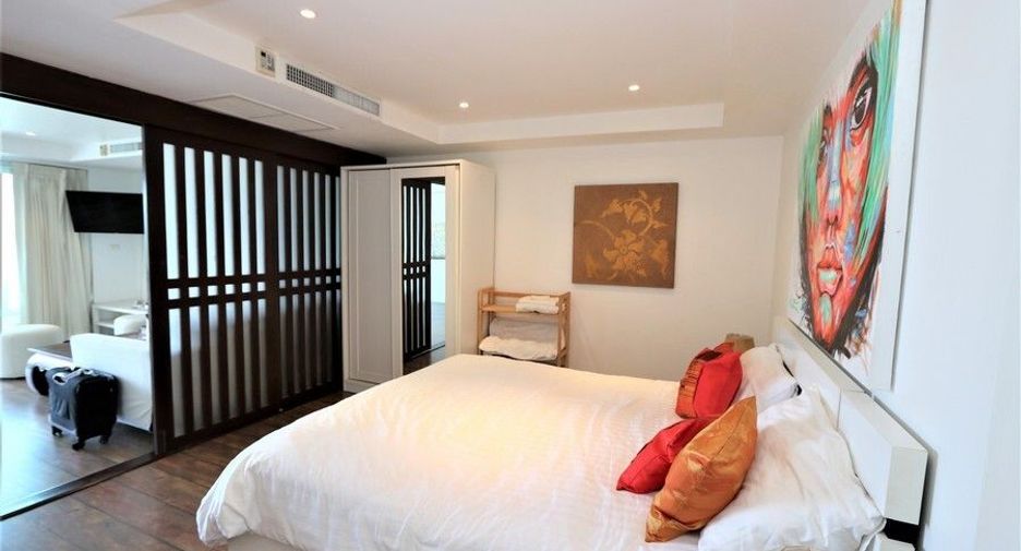For sale 2 bedrooms apartment in Mueang Phuket, Phuket