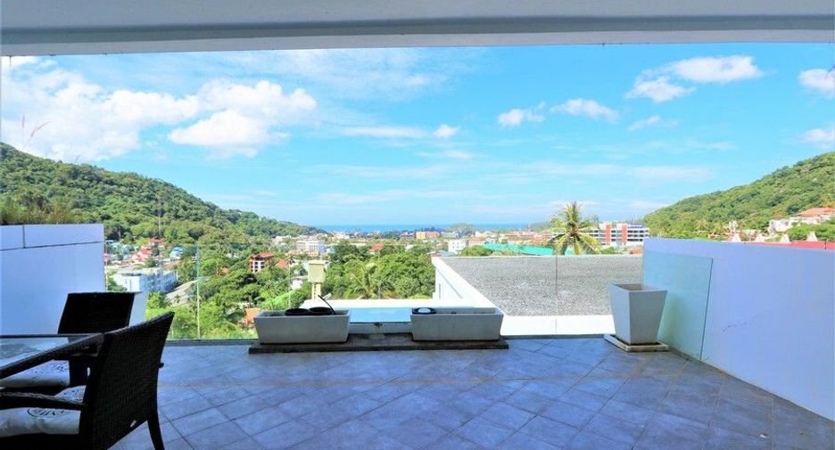 For sale 2 bedrooms apartment in Mueang Phuket, Phuket
