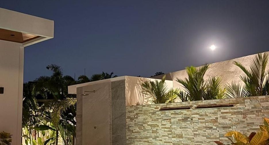 Villa zur Miete mit 4 Zimmer in Mueang Phuket, Phuket