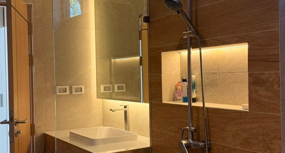 Villa zur Miete mit 4 Zimmer in Mueang Phuket, Phuket