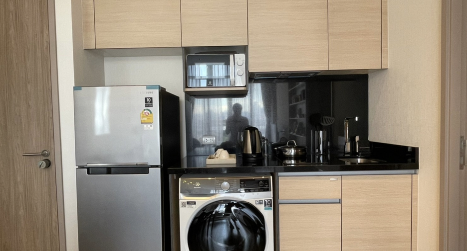 Wohnung zur Miete mit 2 Zimmer in Khlong Toei, Bangkok