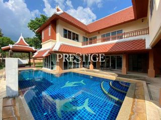 Haus zur Miete mit 5 Zimmer in Bang Lamung, Chonburi